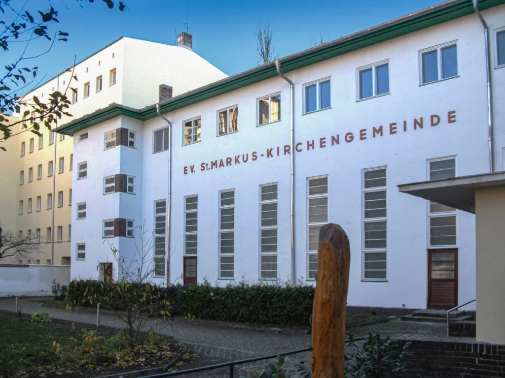 Ansicht des Lazarushauses an der Marchlewskistraße 40.